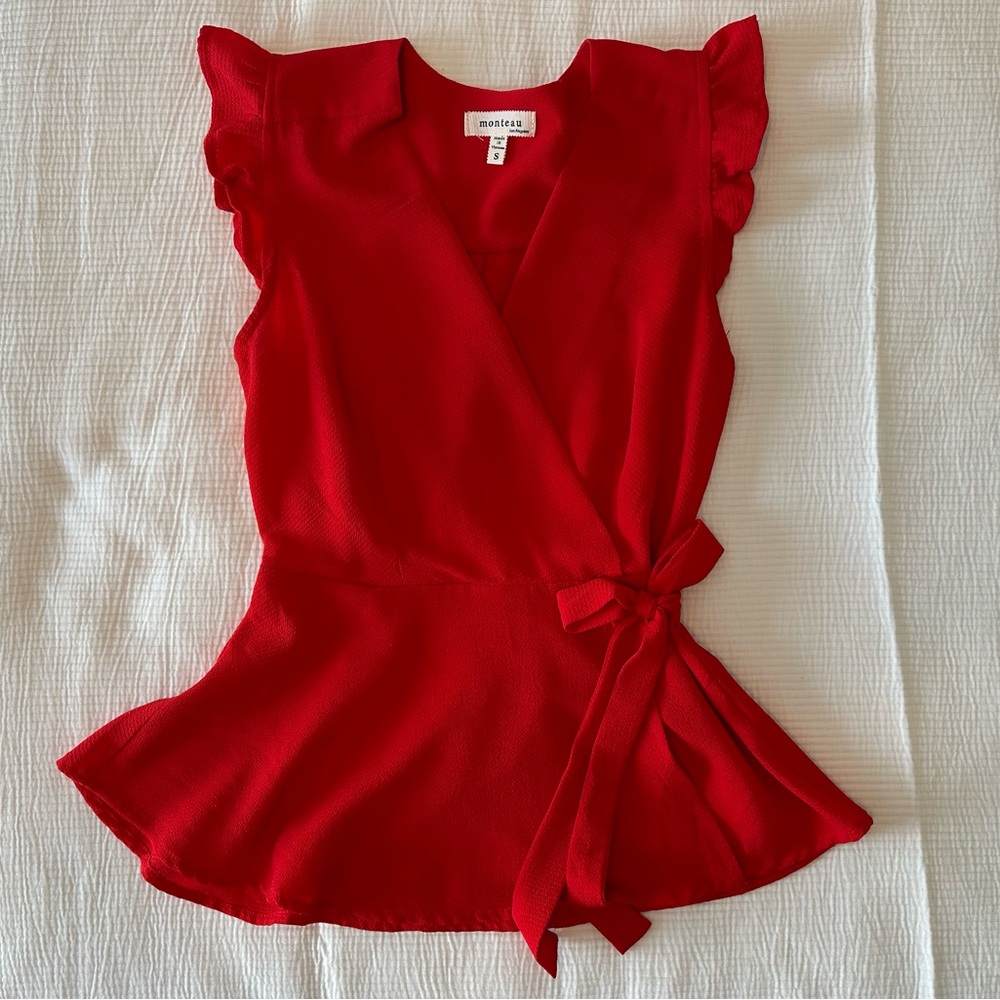 Monteau faux wrap shirt with peplum sz. Small